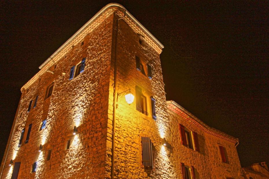 Gites La Tour Le Mas De Crieulon Saint-Jean-de-Crieulon Exteriér fotografie